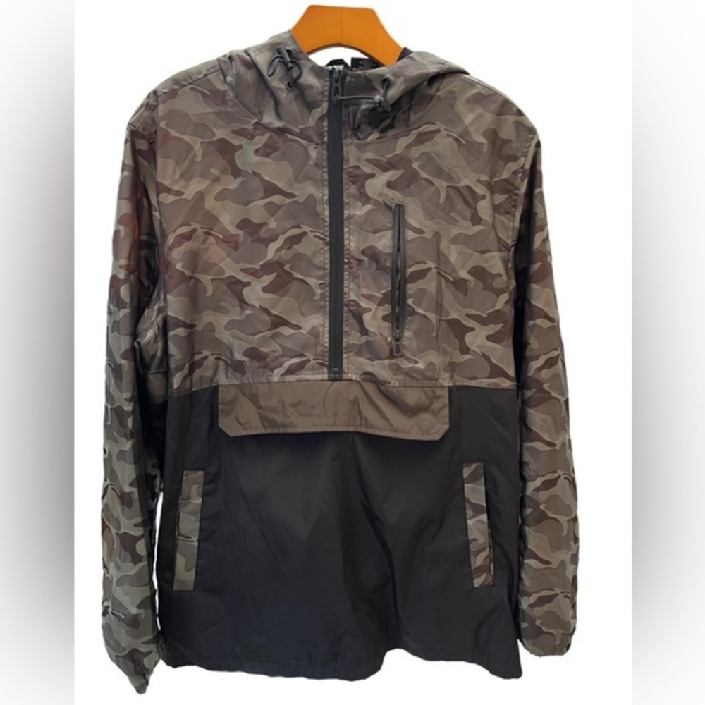 Camouflage Jacket‎ * Distortions*